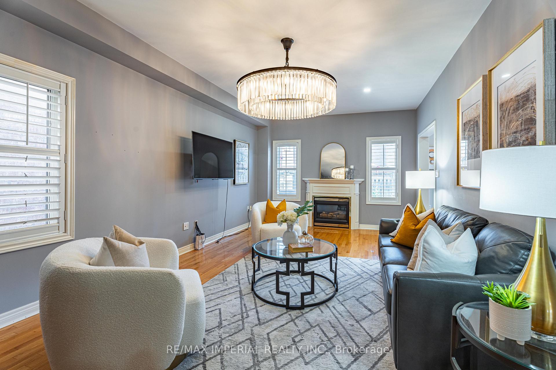 Photo 5 of 23 Criscione Drive, Vaughan, Sonoma Heights — HOMEH