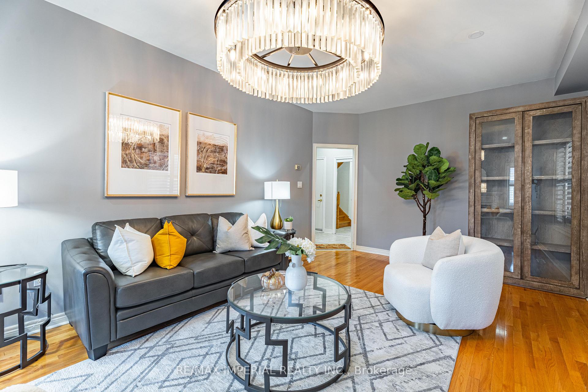 Photo 8 of 23 Criscione Drive, Vaughan, Sonoma Heights — HOMEH