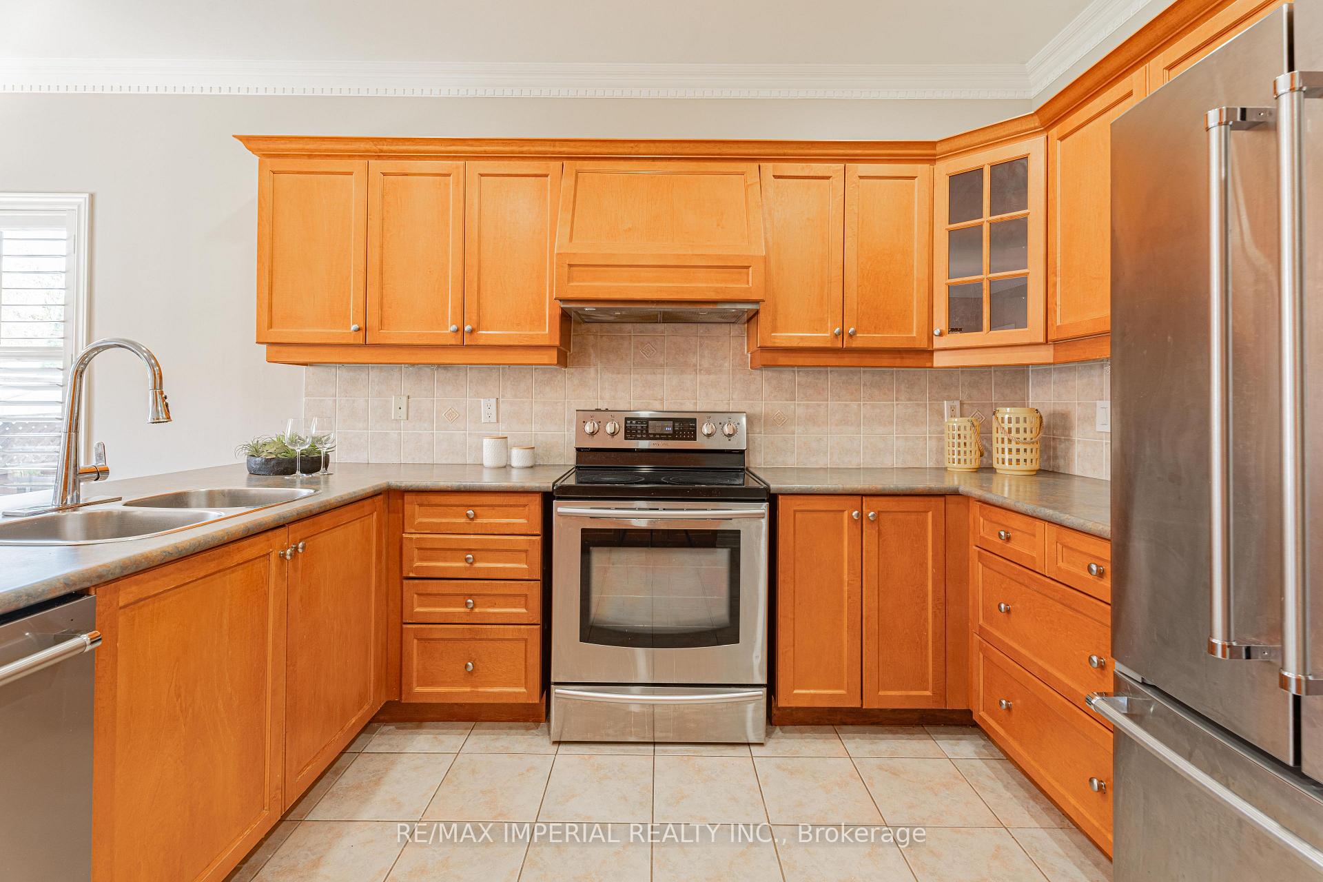 Photo 10 of 23 Criscione Drive, Vaughan, Sonoma Heights — HOMEH