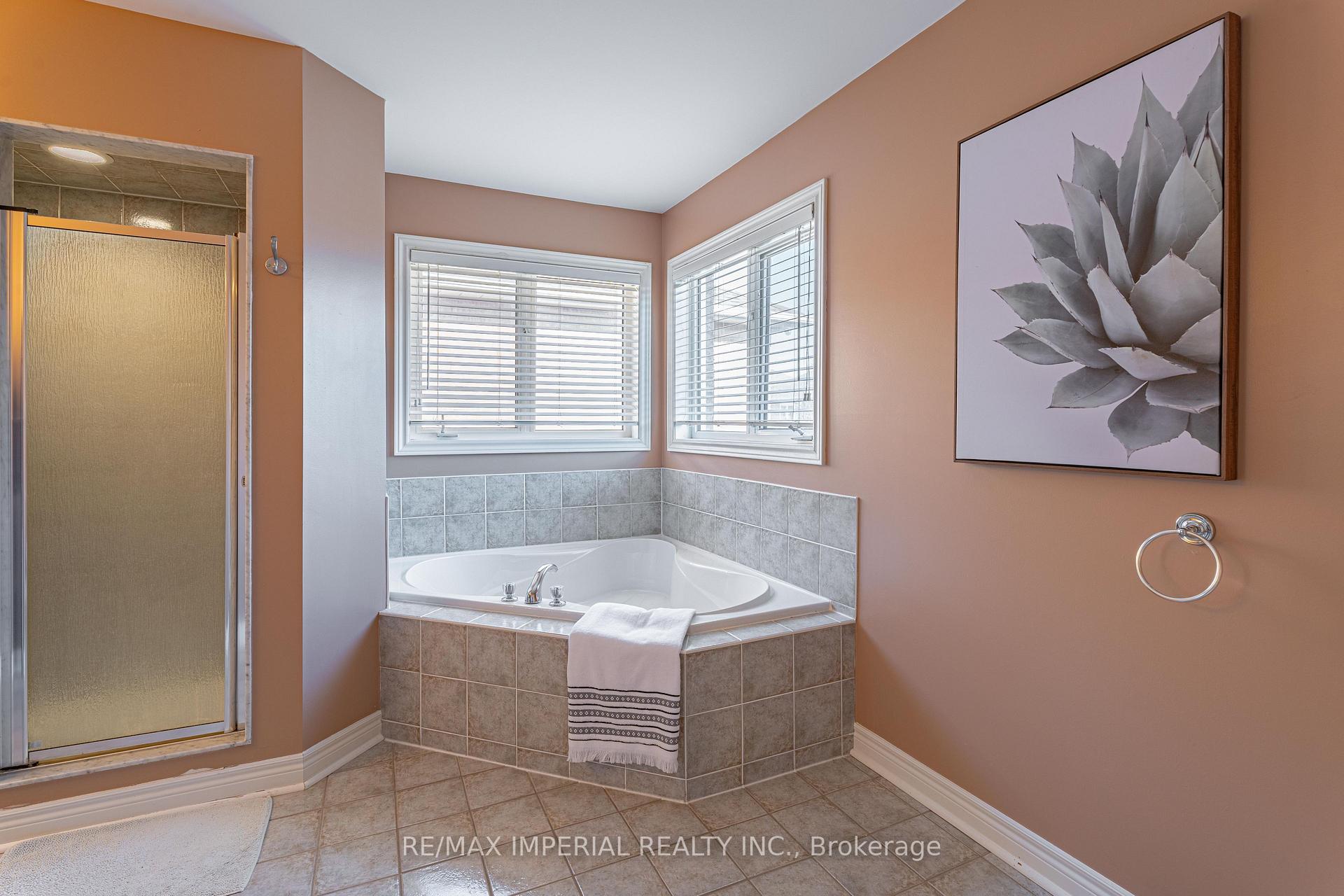 Photo 23 of 23 Criscione Drive, Vaughan, Sonoma Heights — HOMEH