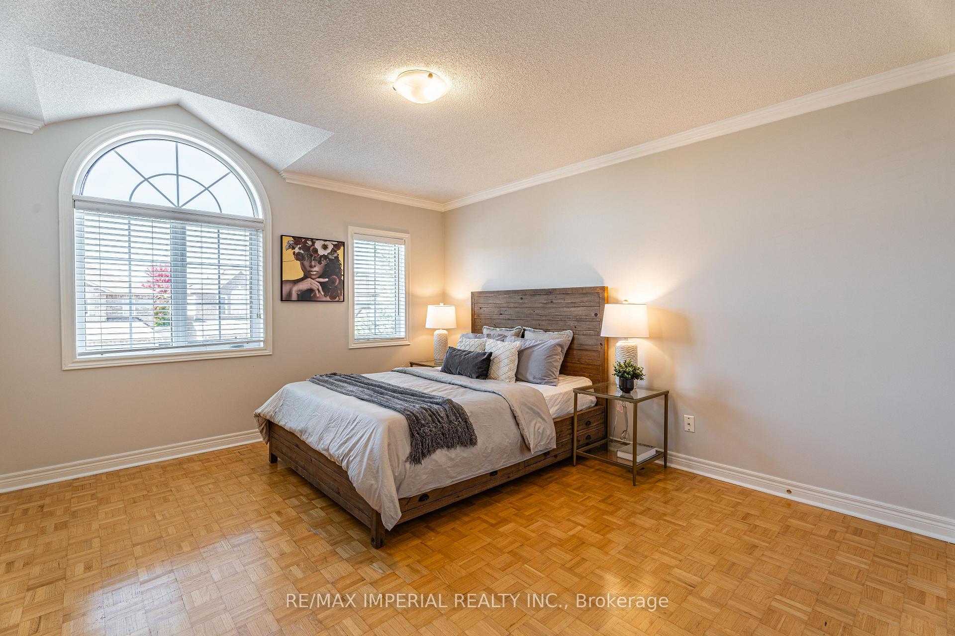 Photo 26 of 23 Criscione Drive, Vaughan, Sonoma Heights — HOMEH