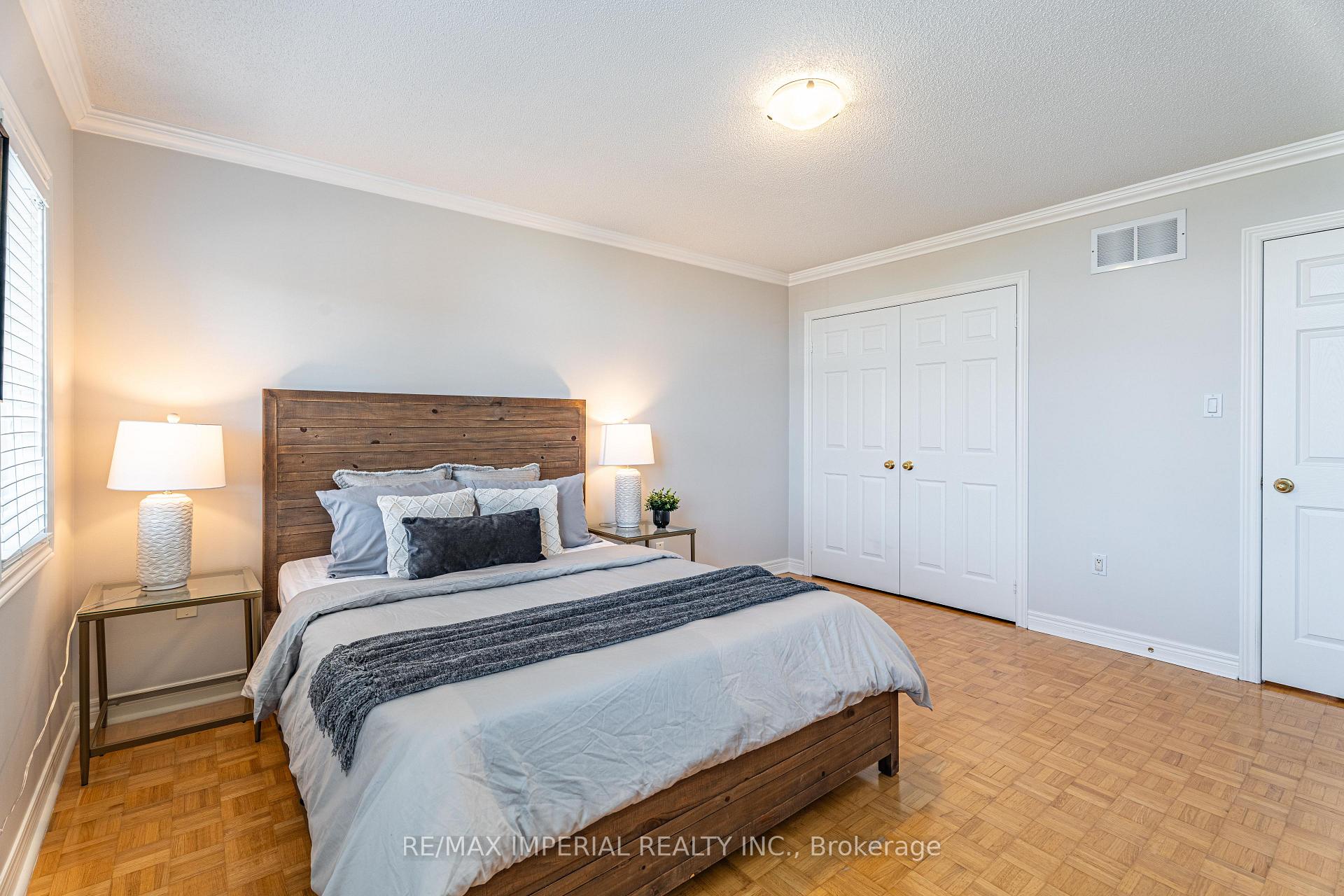 Photo 28 of 23 Criscione Drive, Vaughan, Sonoma Heights — HOMEH