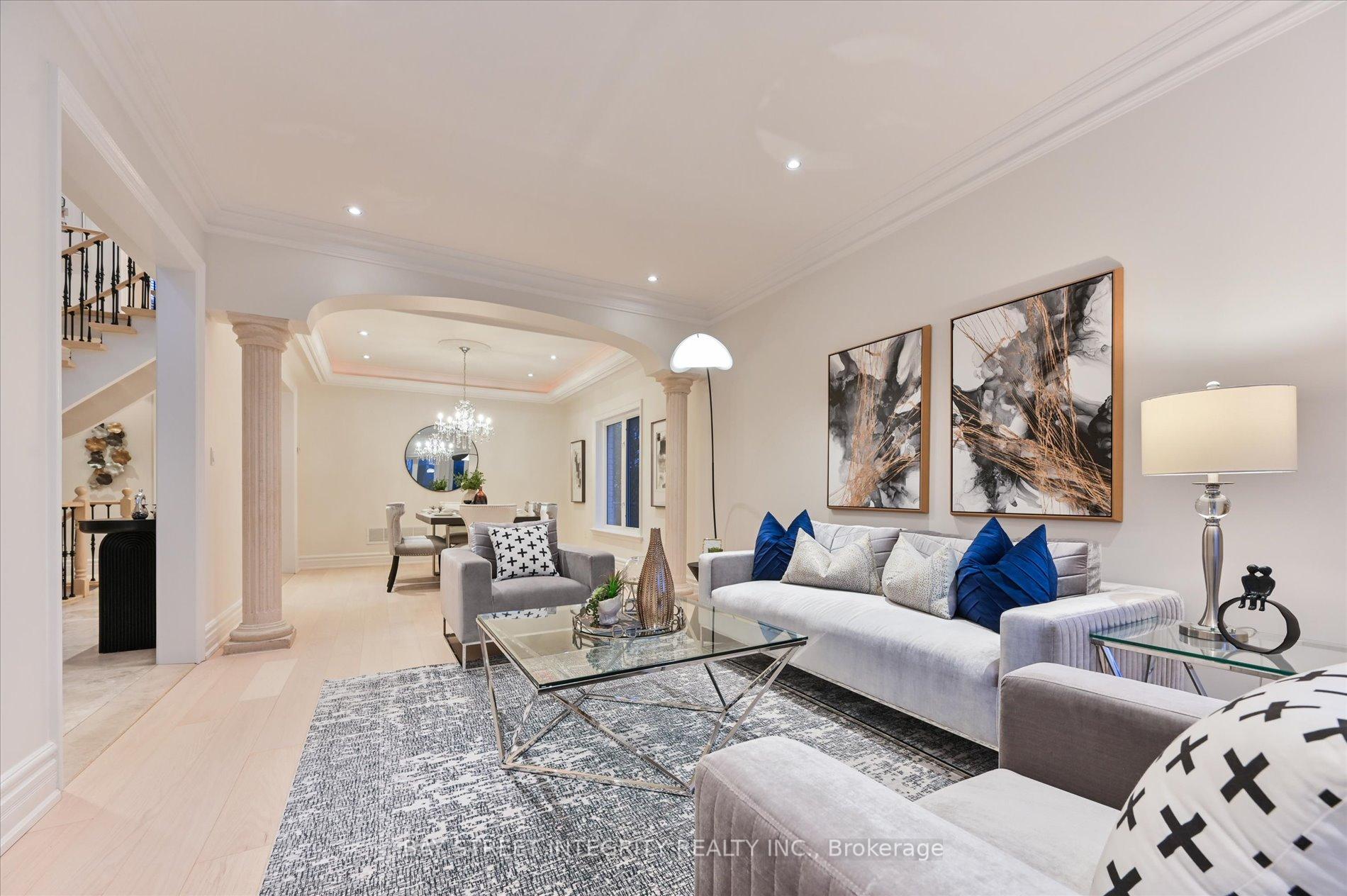 Photo 6 of 165 Rodeo Drive, Vaughan, Crestwood-Springfarm-Yorkhill — HOMEH