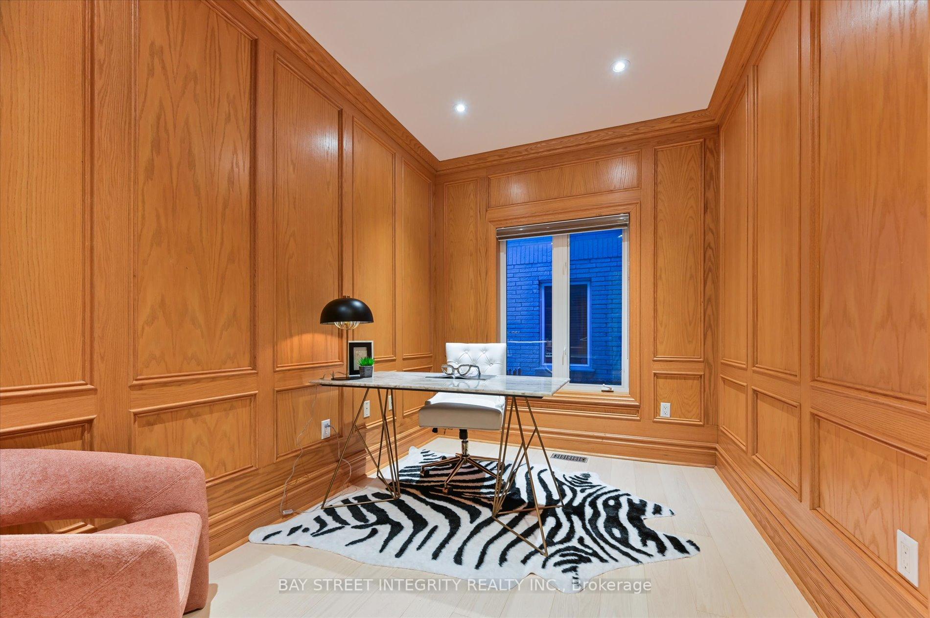 Photo 9 of 165 Rodeo Drive, Vaughan, Crestwood-Springfarm-Yorkhill — HOMEH