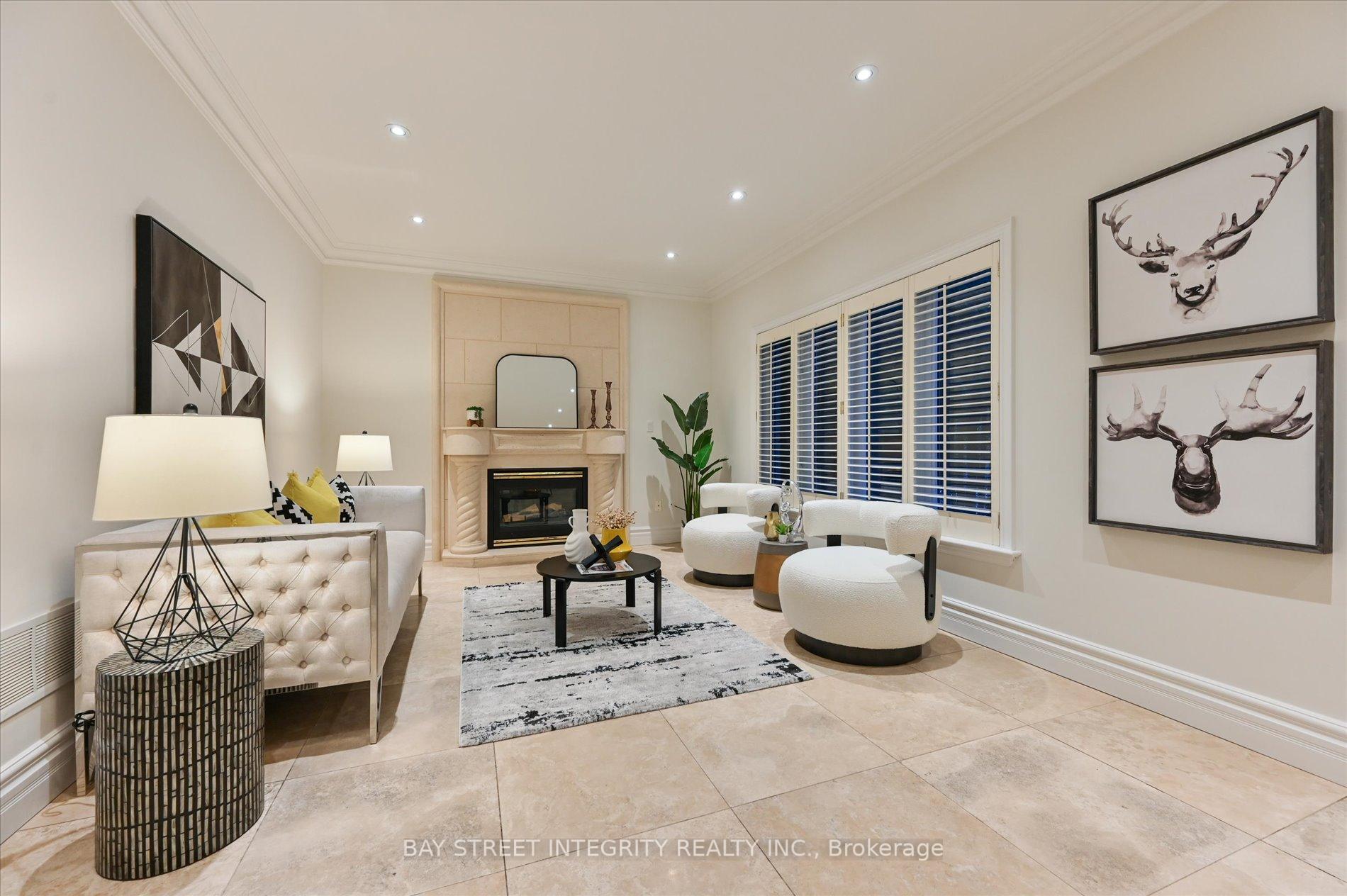 Photo 10 of 165 Rodeo Drive, Vaughan, Crestwood-Springfarm-Yorkhill — HOMEH