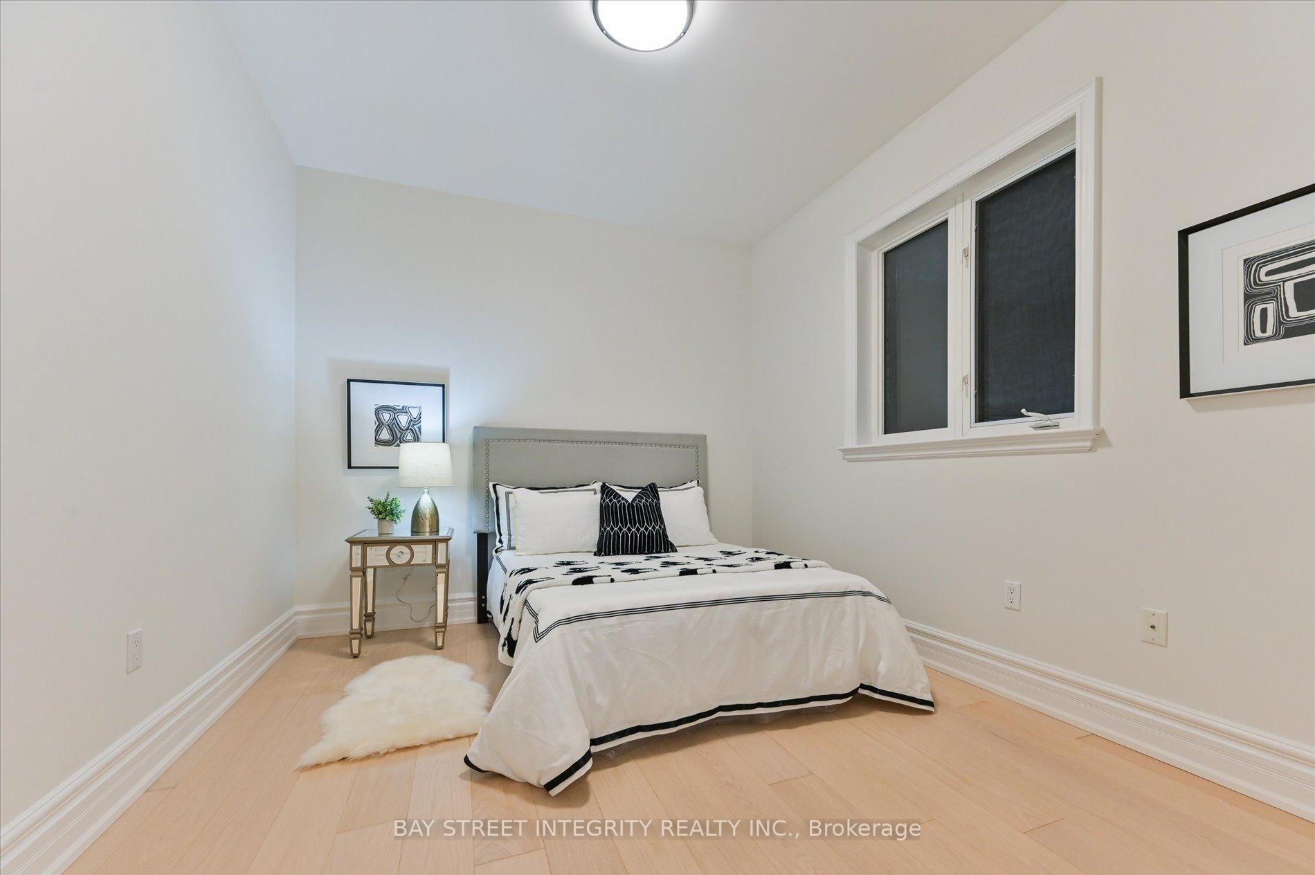 Photo 27 of 165 Rodeo Drive, Vaughan, Crestwood-Springfarm-Yorkhill — HOMEH