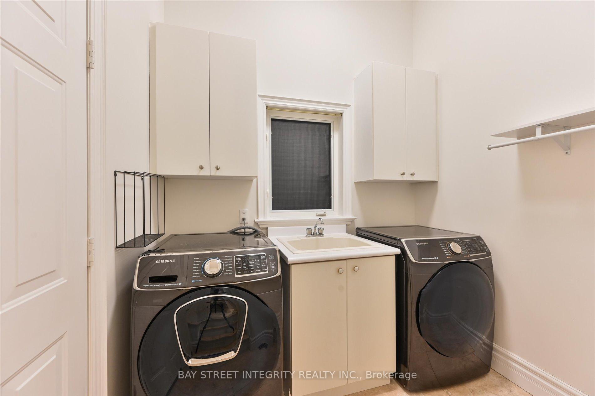 Photo 38 of 165 Rodeo Drive, Vaughan, Crestwood-Springfarm-Yorkhill — HOMEH