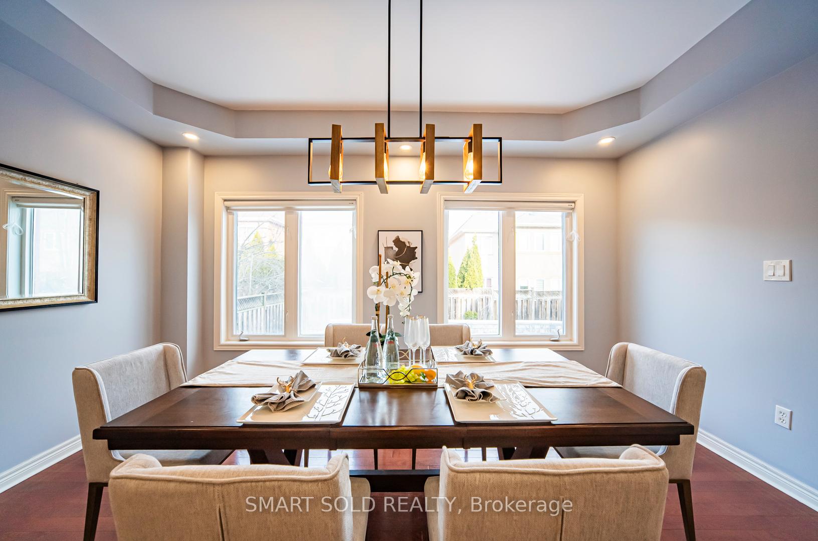 Photo 9 of 64 Vivaldi Drive, Vaughan, Patterson — HOMEH