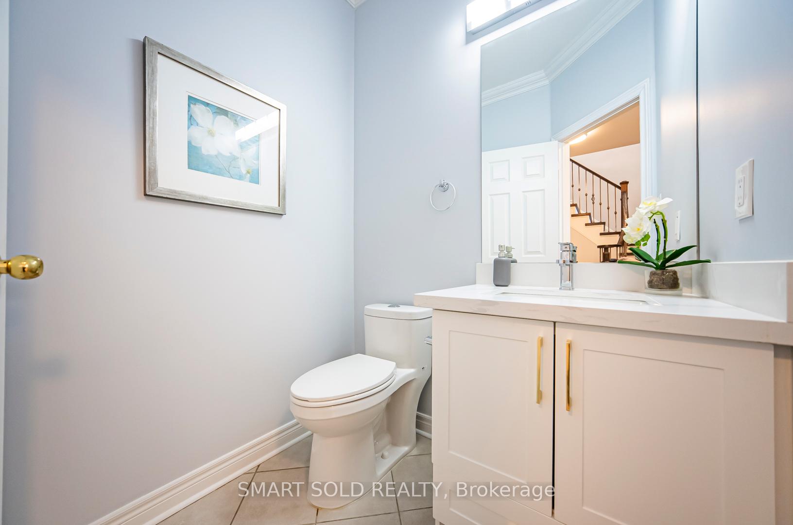 Photo 17 of 64 Vivaldi Drive, Vaughan, Patterson — HOMEH