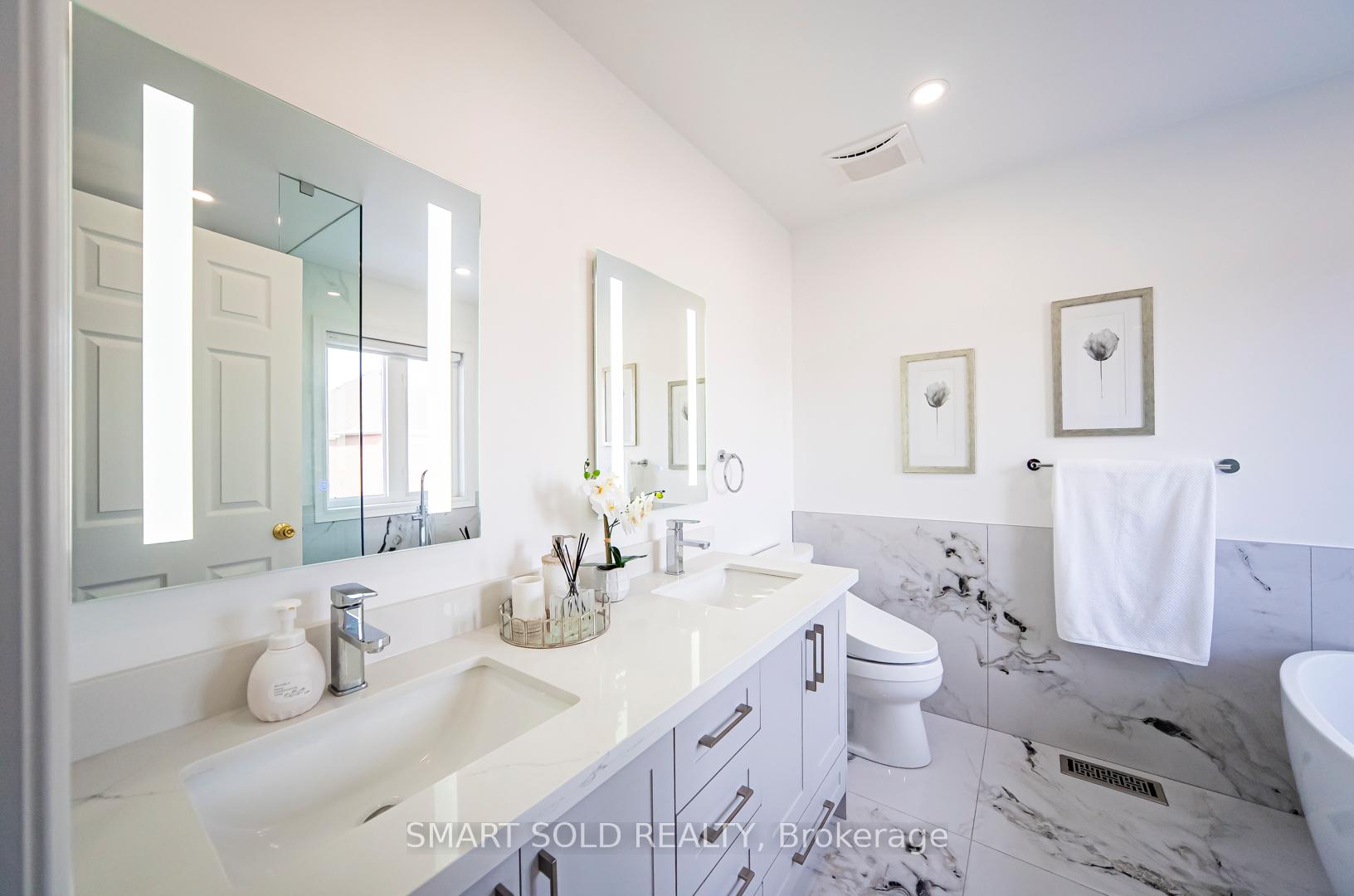 Photo 23 of 64 Vivaldi Drive, Vaughan, Patterson — HOMEH