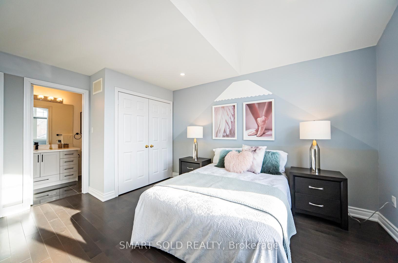 Photo 33 of 64 Vivaldi Drive, Vaughan, Patterson — HOMEH