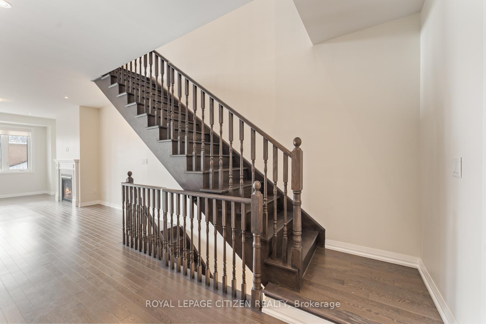 Photo 24 of 13 Gridiron Gate, Vaughan, Vellore Village — HOMEH