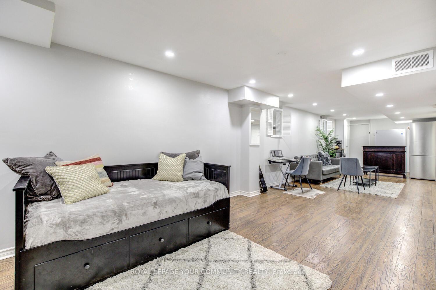 Photo 34 of 79 Seafield Road, Vaughan, Maple — HOMEH