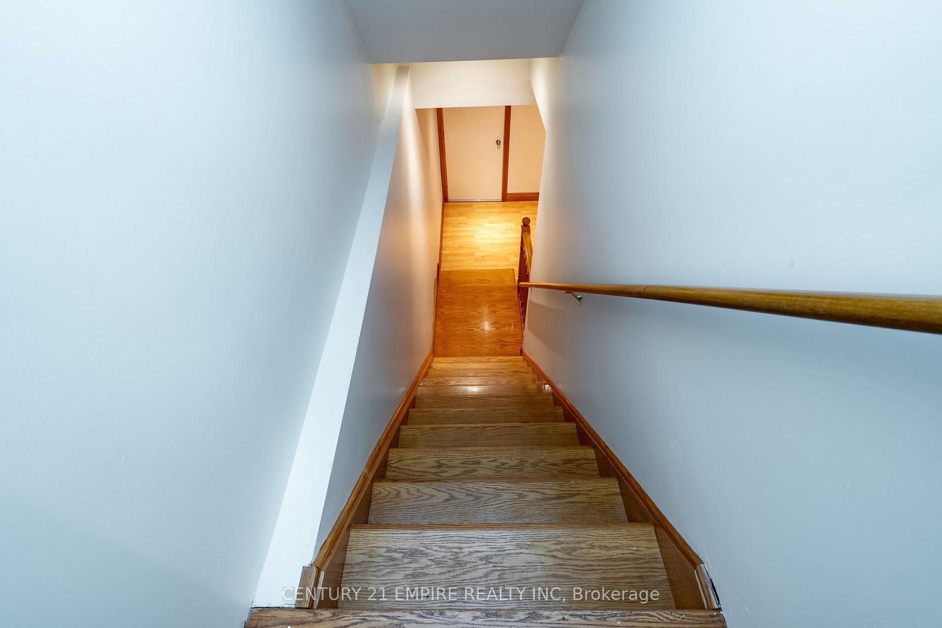 Photo 31 of 116 Villa Royale Avenue, Vaughan, Vellore Village — HOMEH