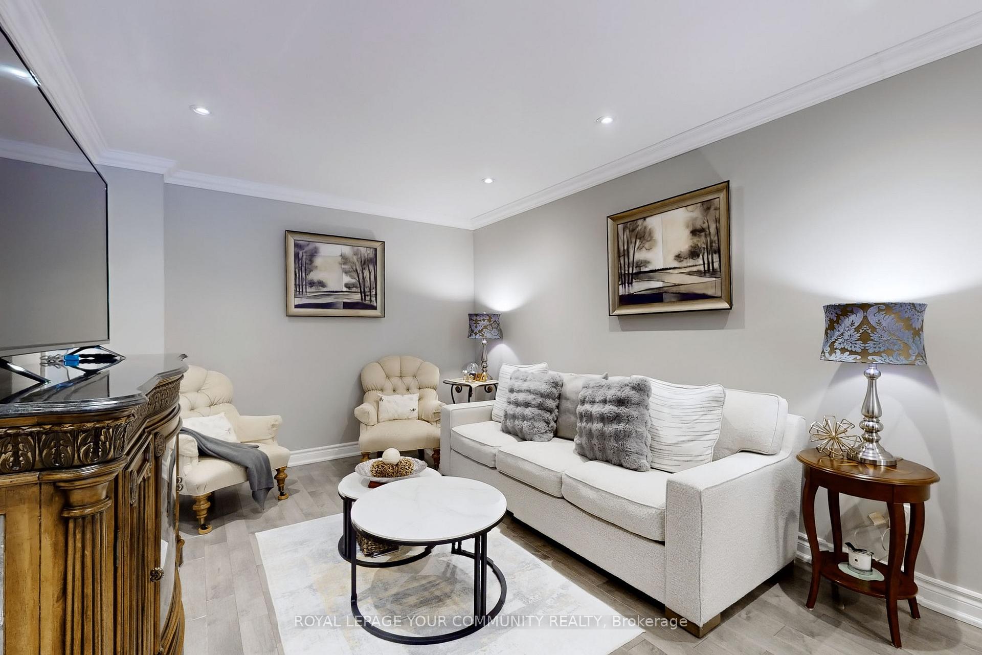 Photo 26 of 27 Riviera Drive, Vaughan, Glen Shields — HOMEH