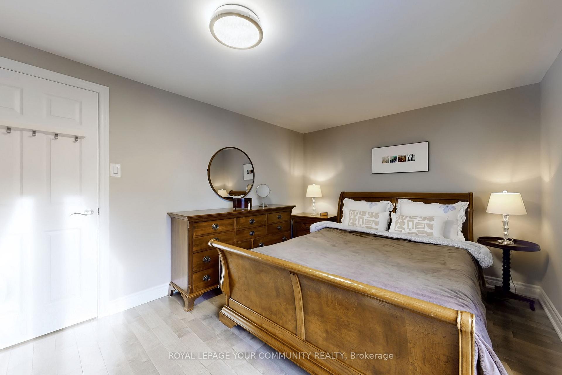 Photo 45 of 27 Riviera Drive, Vaughan, Glen Shields — HOMEH