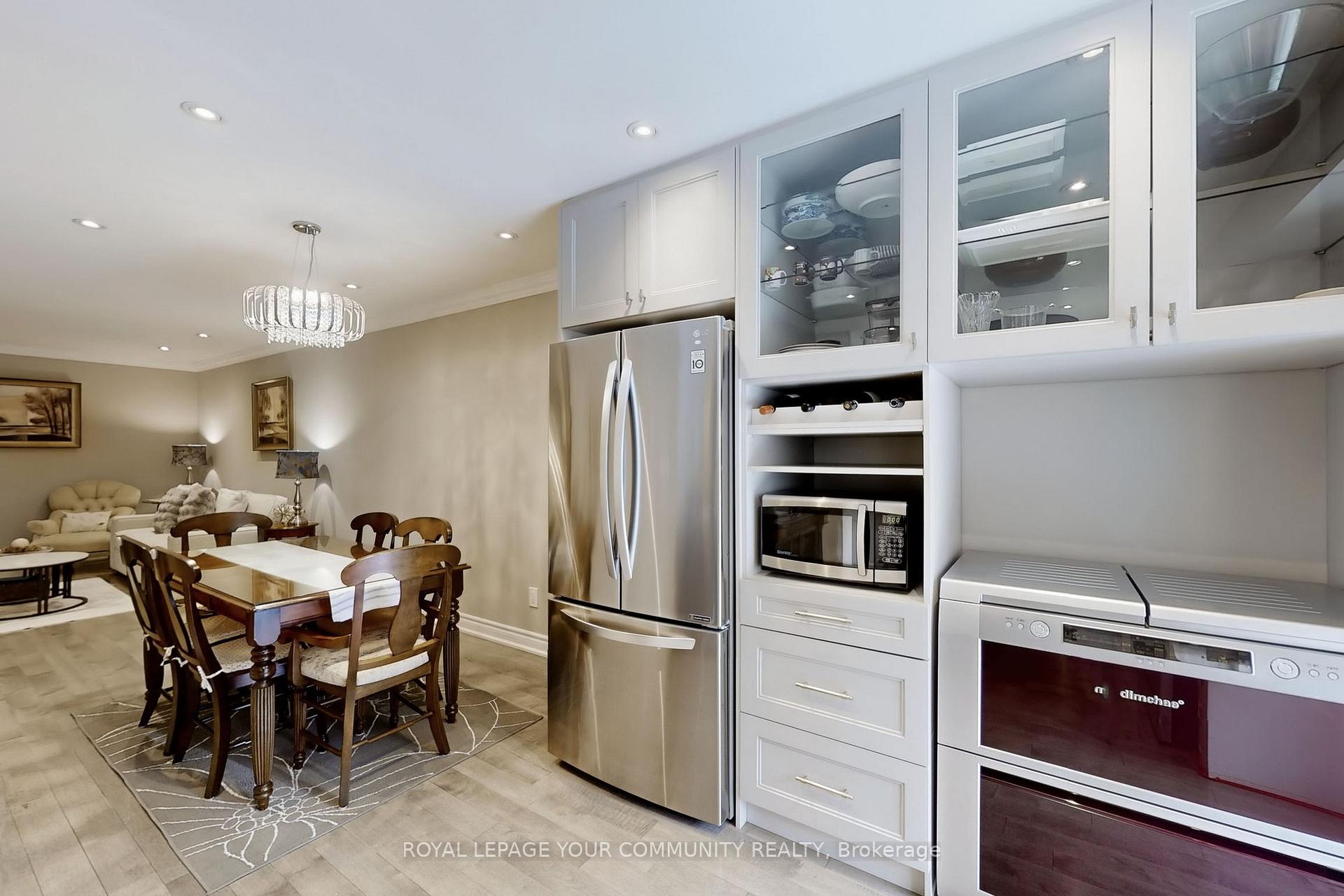 Photo 20 of 27 Riviera Drive, Vaughan, Glen Shields — HOMEH