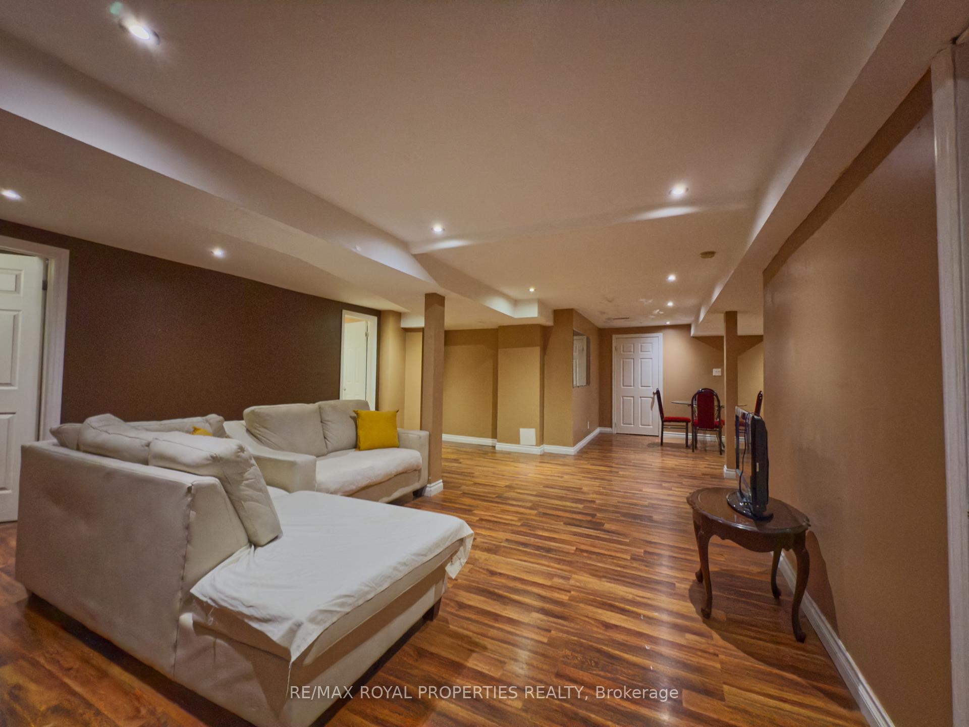 Photo 6 of 82 Strickland Drive, Ajax, Central West — HOMEH