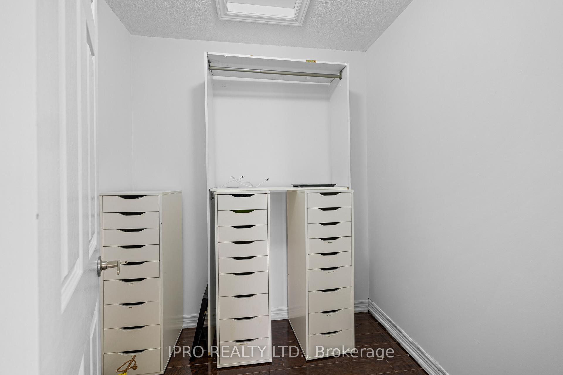Photo 26 of 97 Gentile Circle, Vaughan, Elder Mills — HOMEH