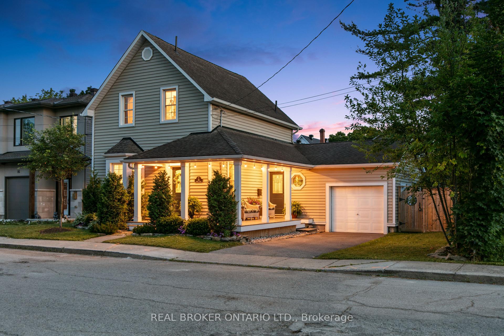 Photo 3 of 24 Charles Street, Carleton Place — HOMEH