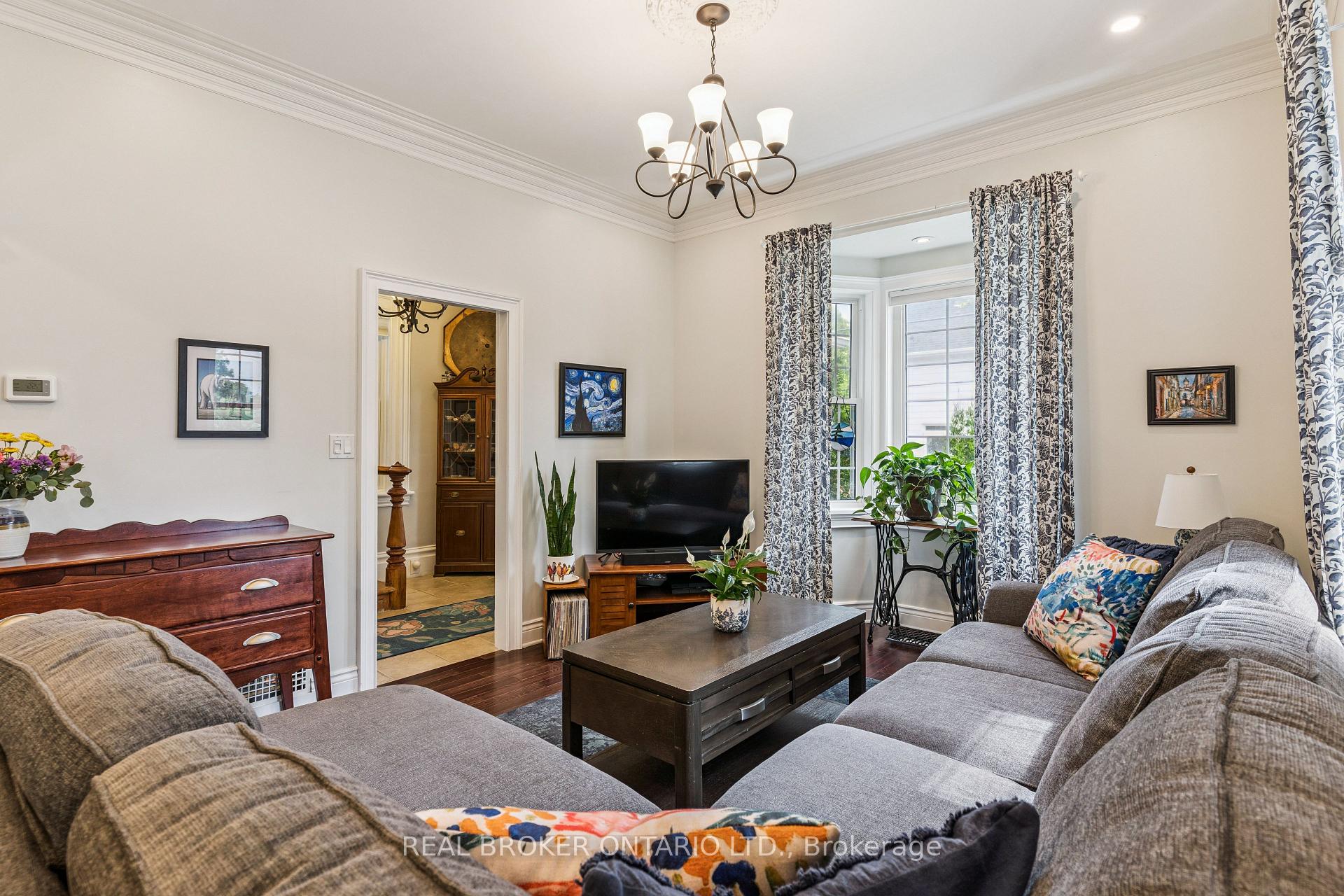 Photo 11 of 24 Charles Street, Carleton Place — HOMEH