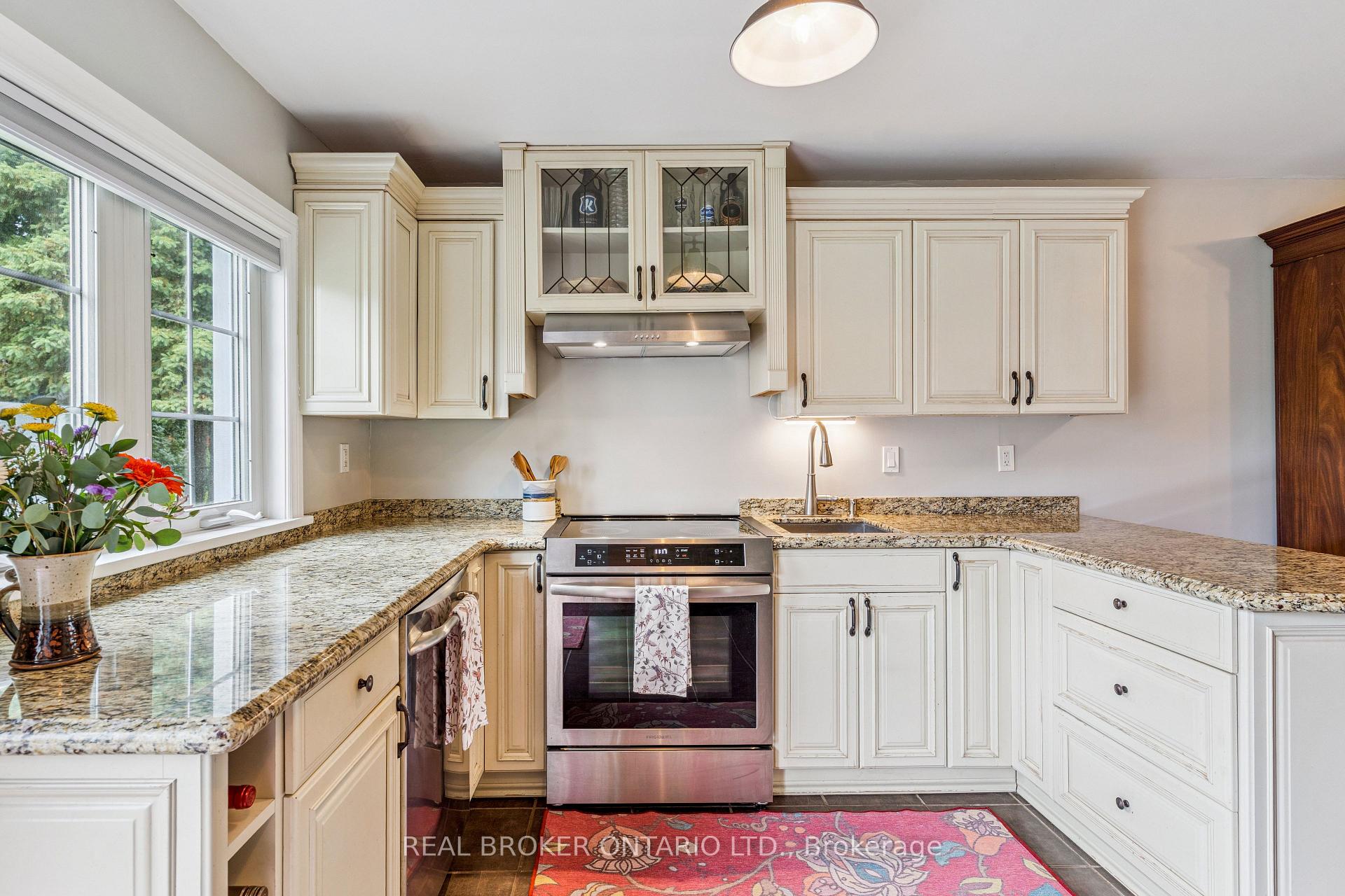 Photo 19 of 24 Charles Street, Carleton Place — HOMEH