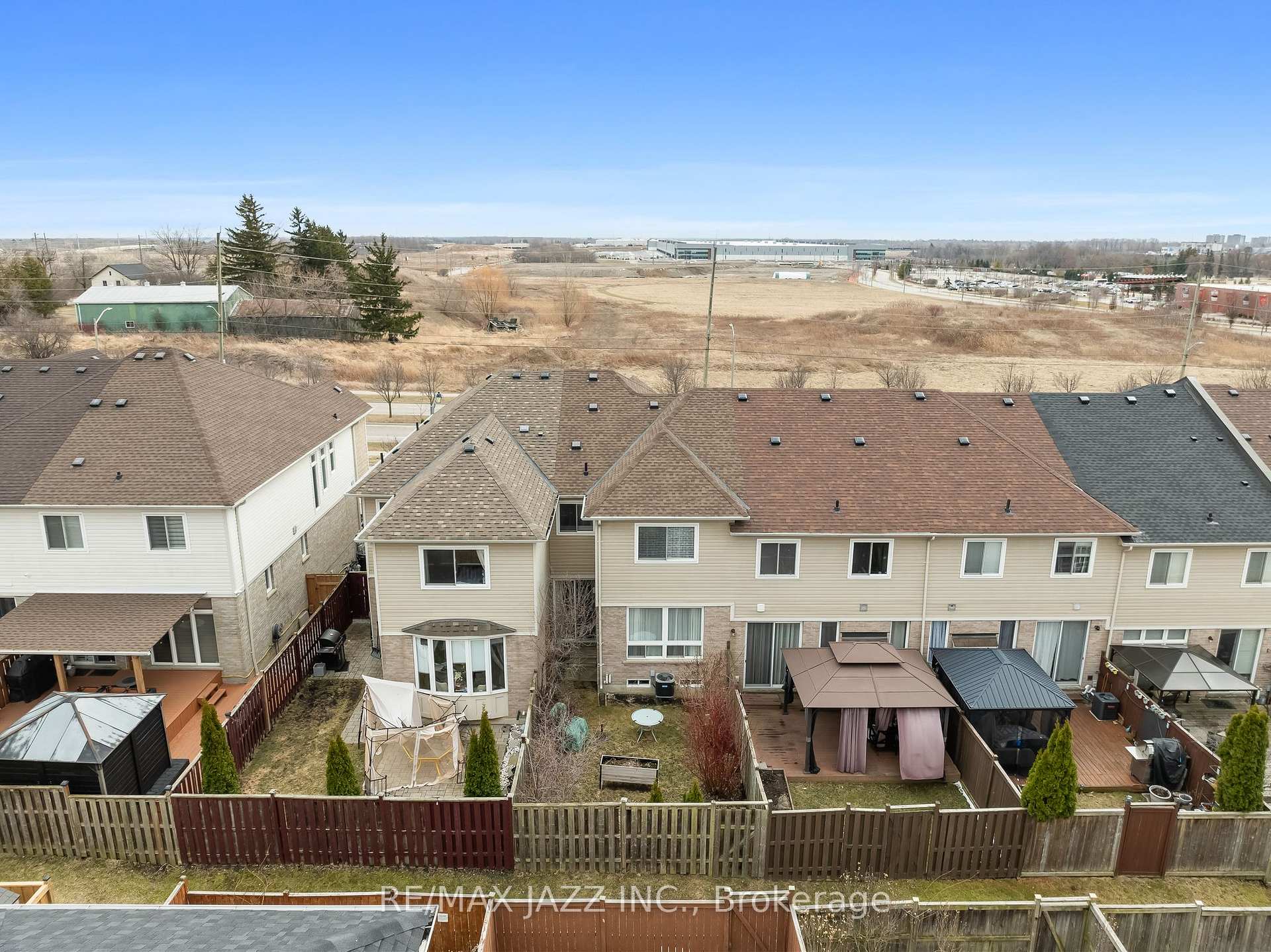 Photo 44 of 39 Silverwood Circle, Ajax, Central East — HOMEH