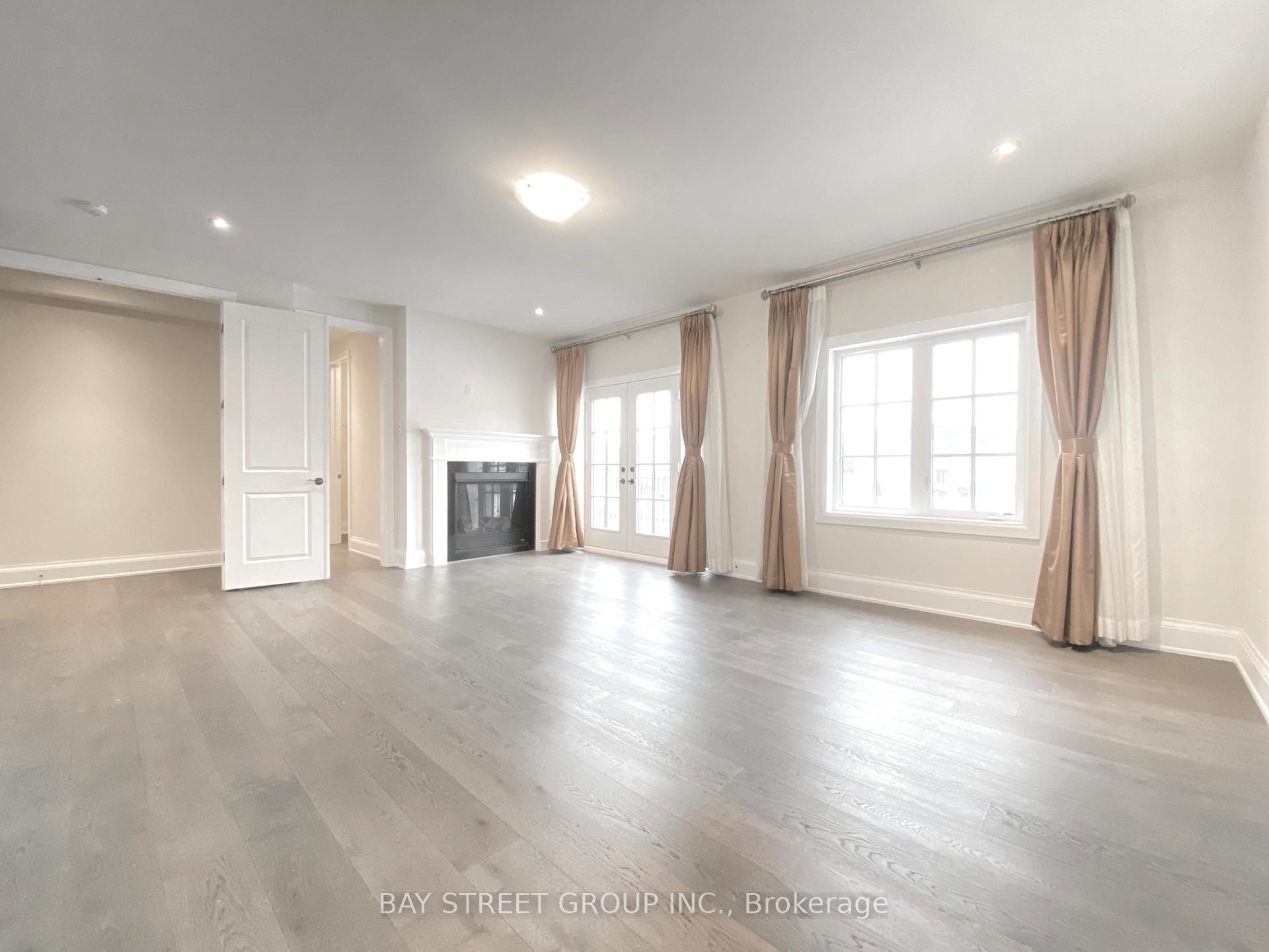 Photo 24 of 38 Wigston Place, Vaughan, Uplands — HOMEH