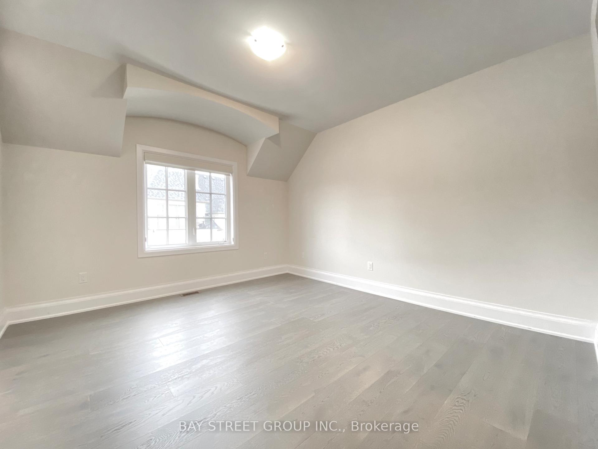 Photo 27 of 38 Wigston Place, Vaughan, Uplands — HOMEH