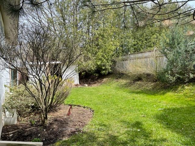 Photo 21 of 101 Orchard Heights Boulevard, Aurora, Aurora Heights — HOMEH