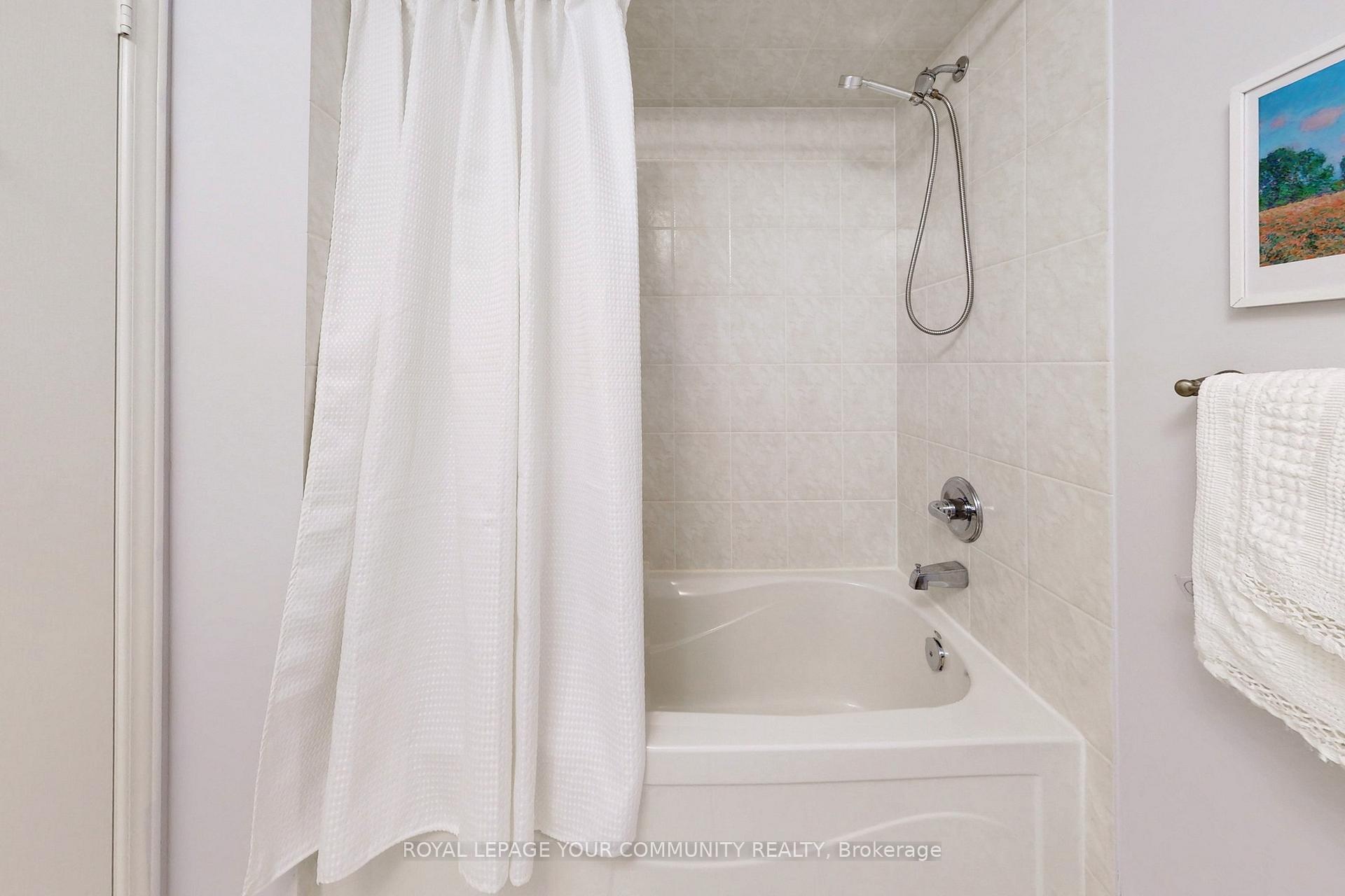 Photo 25 of 483 Davos Road, Vaughan, Vellore Village — HOMEH