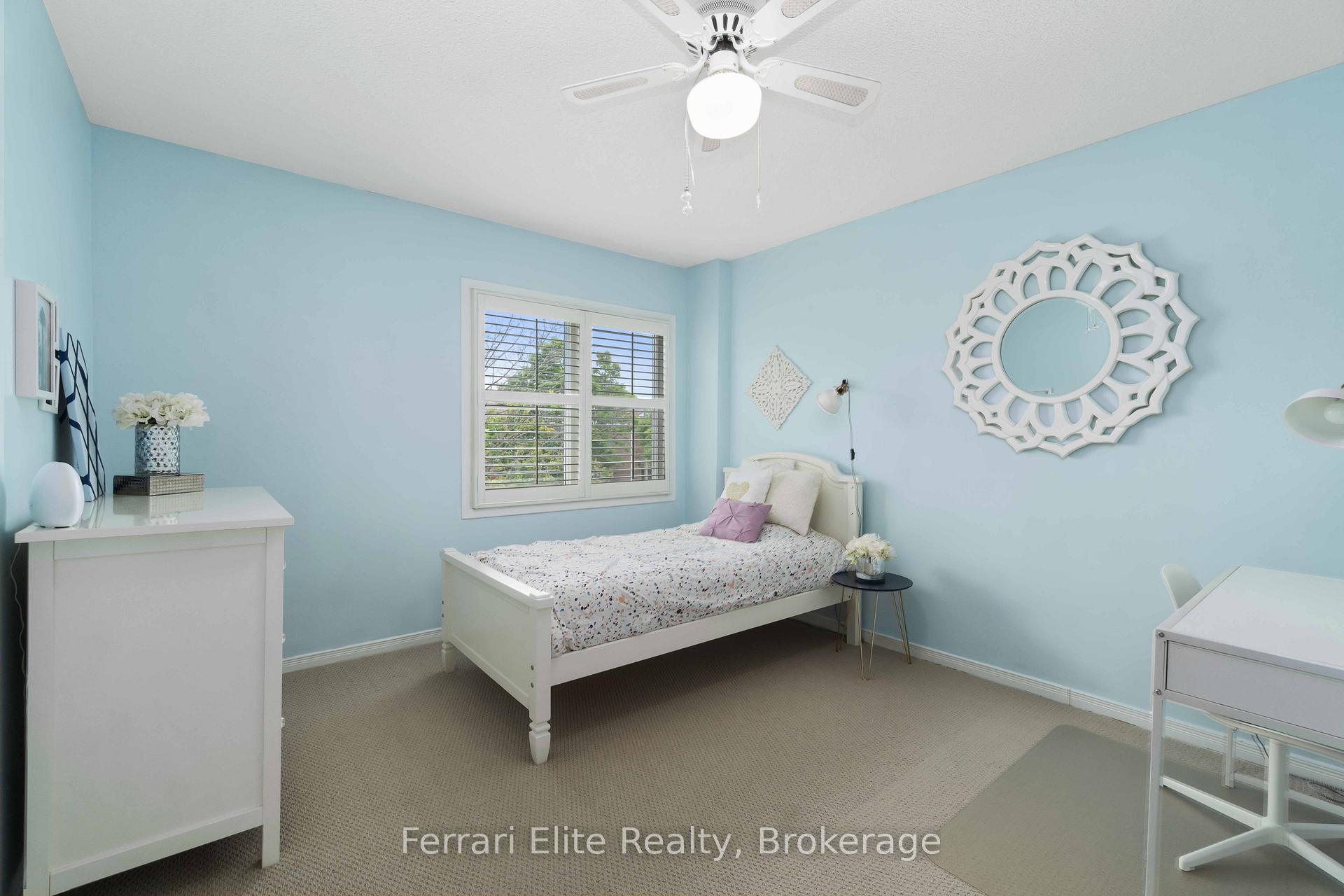 Photo 20 of 38 Lansbury Court, Vaughan, Crestwood-Springfarm-Yorkhill — HOMEH