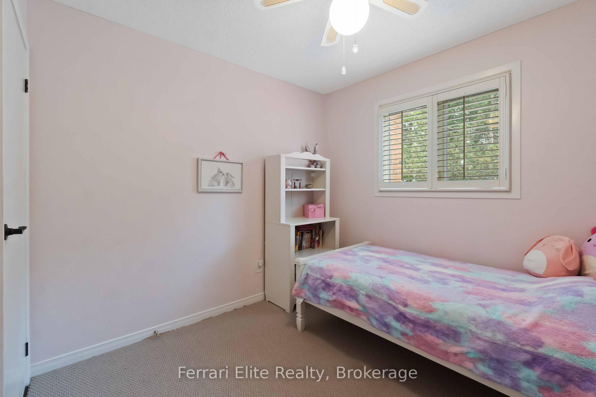 Photo 28 of 38 Lansbury Court, Vaughan, Crestwood-Springfarm-Yorkhill — HOMEH