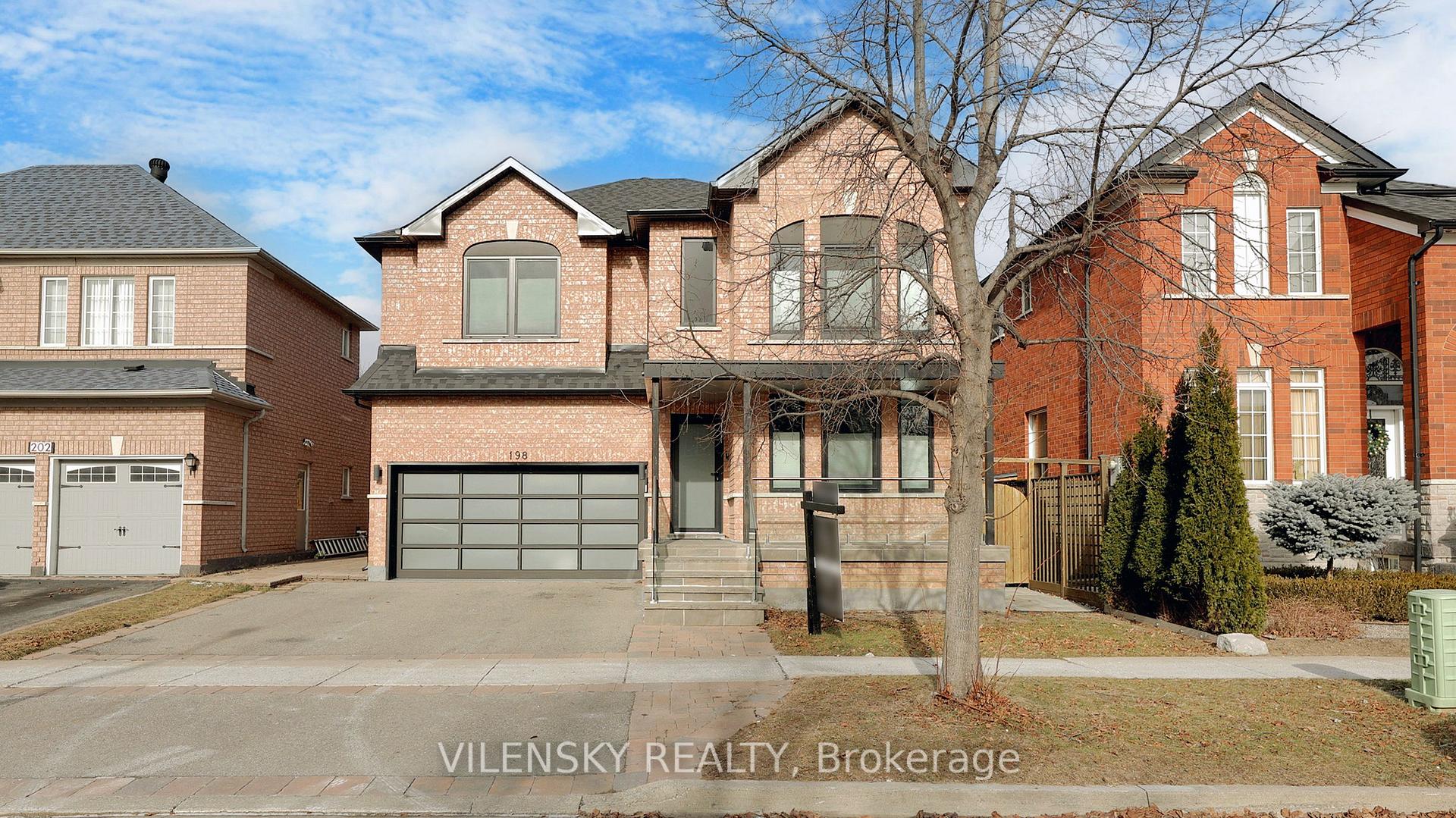 Photo 2 of 198 Dufferin Hill Drive, Vaughan, Patterson — HOMEH
