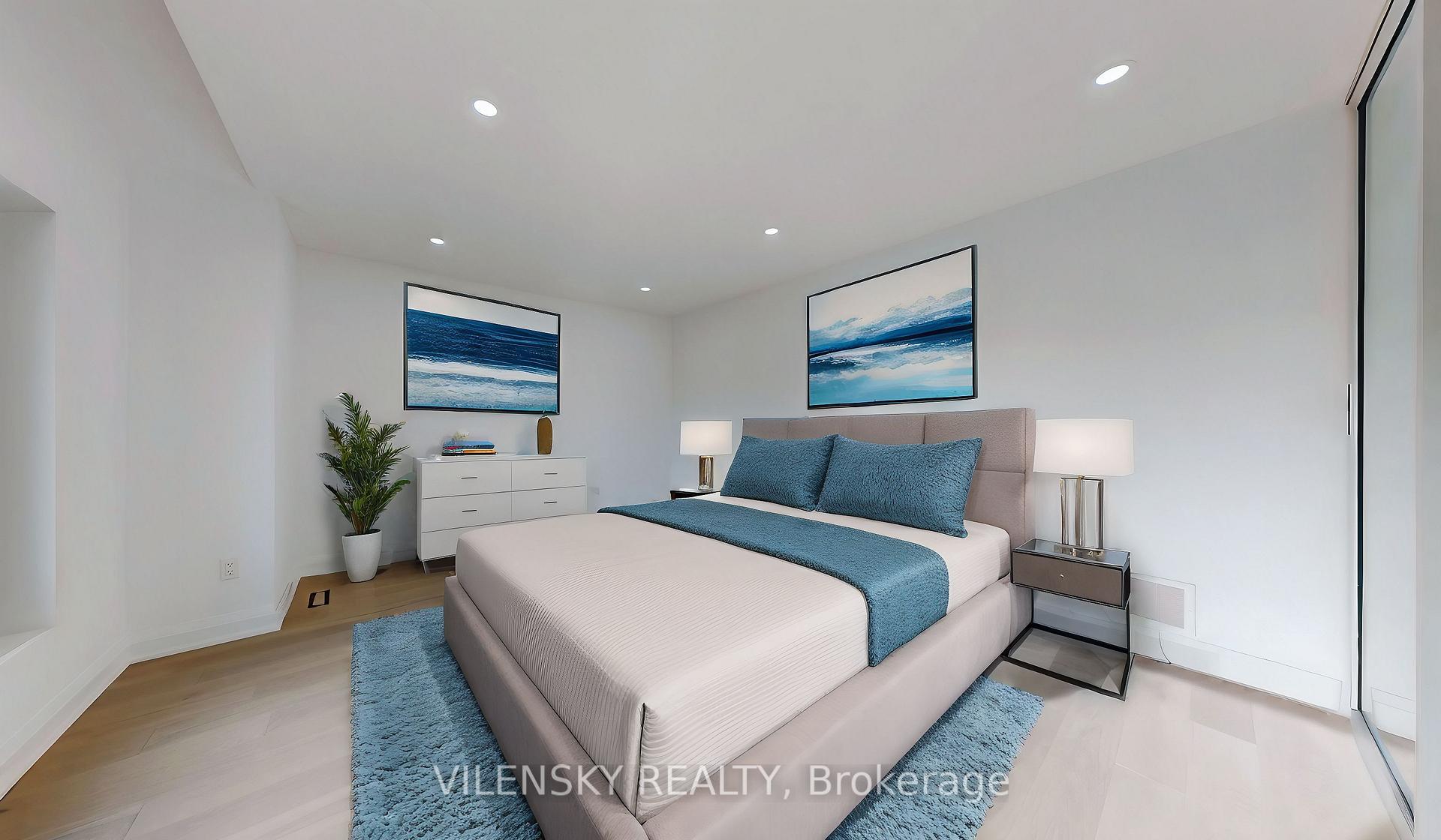 Photo 22 of 198 Dufferin Hill Drive, Vaughan, Patterson — HOMEH
