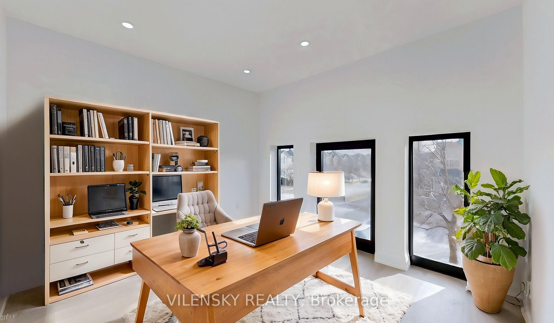 Photo 26 of 198 Dufferin Hill Drive, Vaughan, Patterson — HOMEH