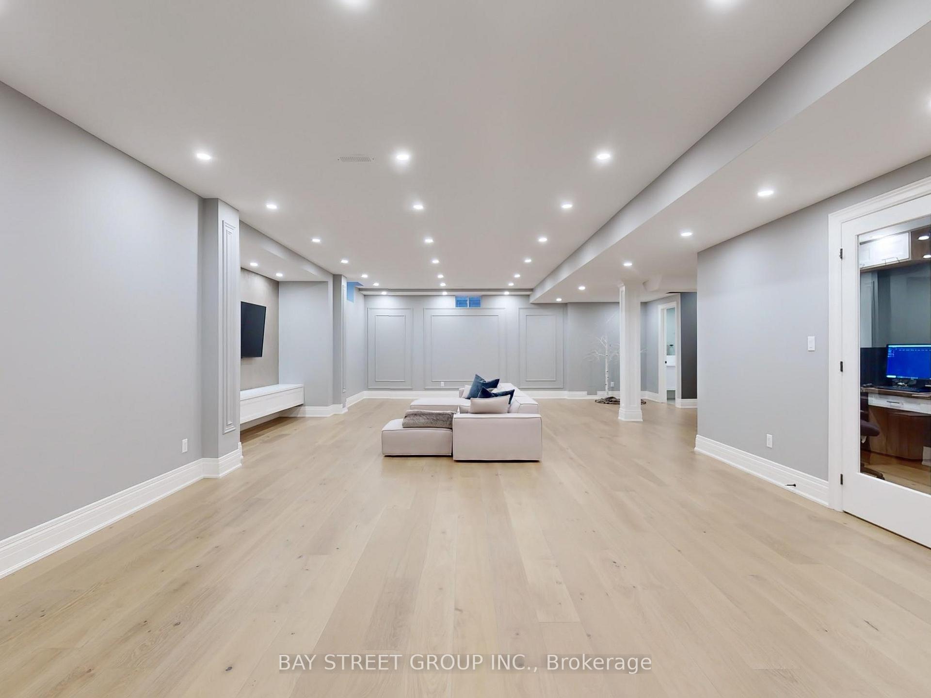 Photo 36 of 53 Croley Street, Vaughan, Patterson — HOMEH