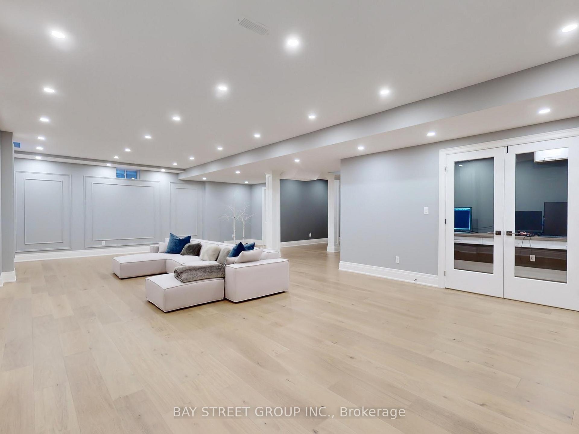 Photo 55 of 53 Croley Street, Vaughan, Patterson — HOMEH