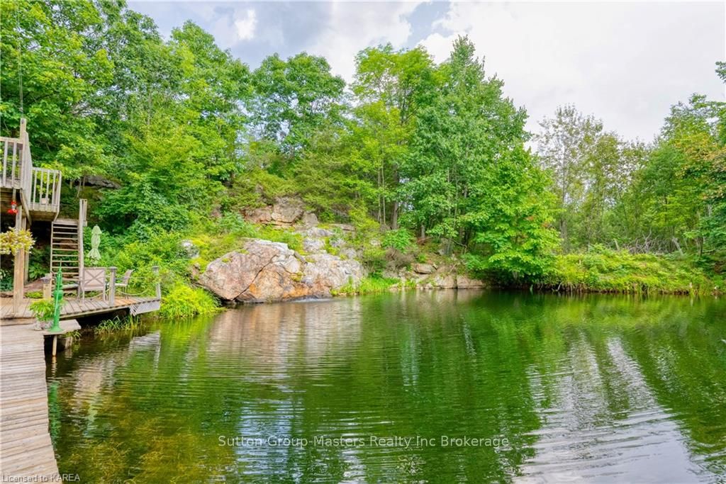 Photo 7 of 1037 Old Mine Lane, Frontenac, Frontenac South — HOMEH