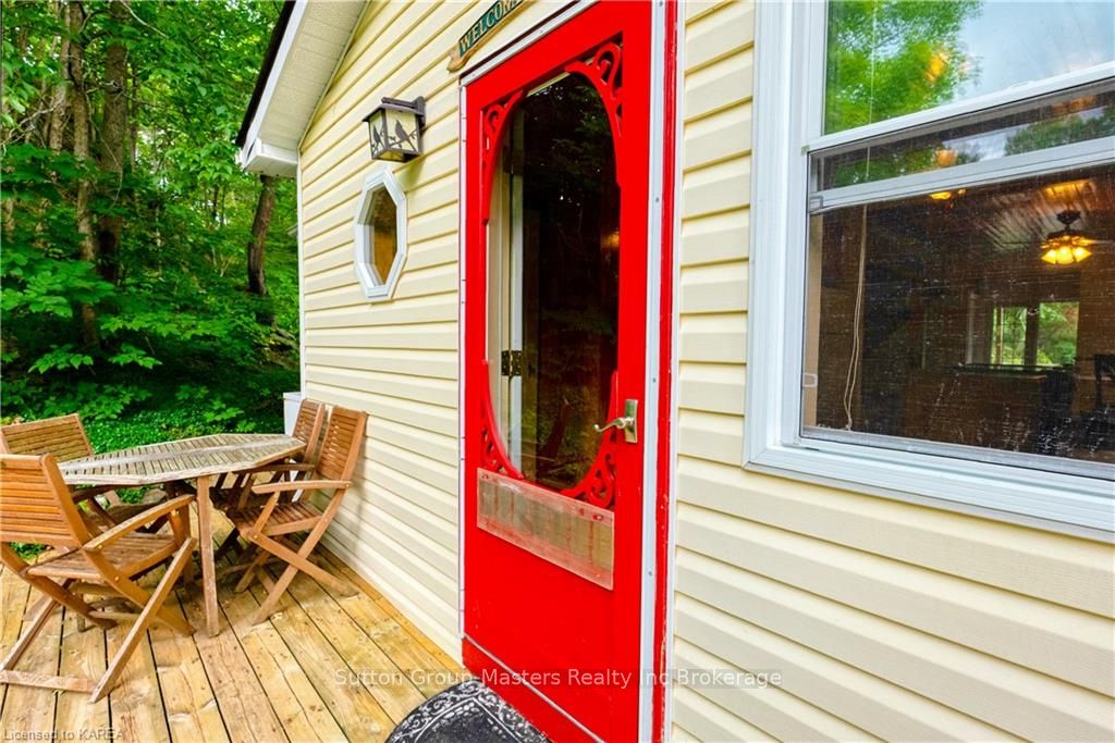 Photo 13 of 1037 Old Mine Lane, Frontenac, Frontenac South — HOMEH