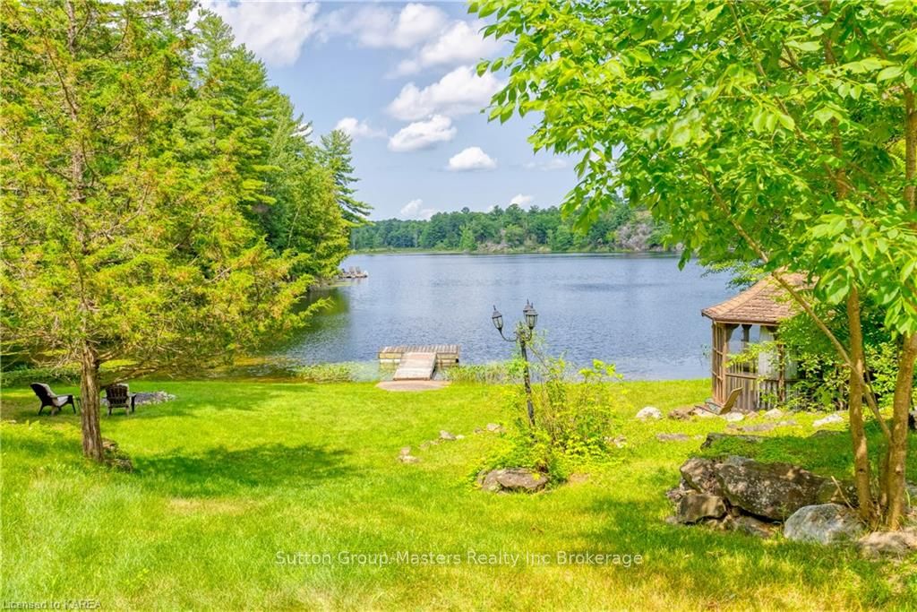 Photo 14 of 1037 Old Mine Lane, Frontenac, Frontenac South — HOMEH