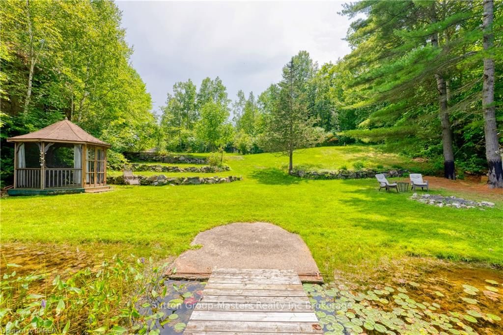 Photo 16 of 1037 Old Mine Lane, Frontenac, Frontenac South — HOMEH