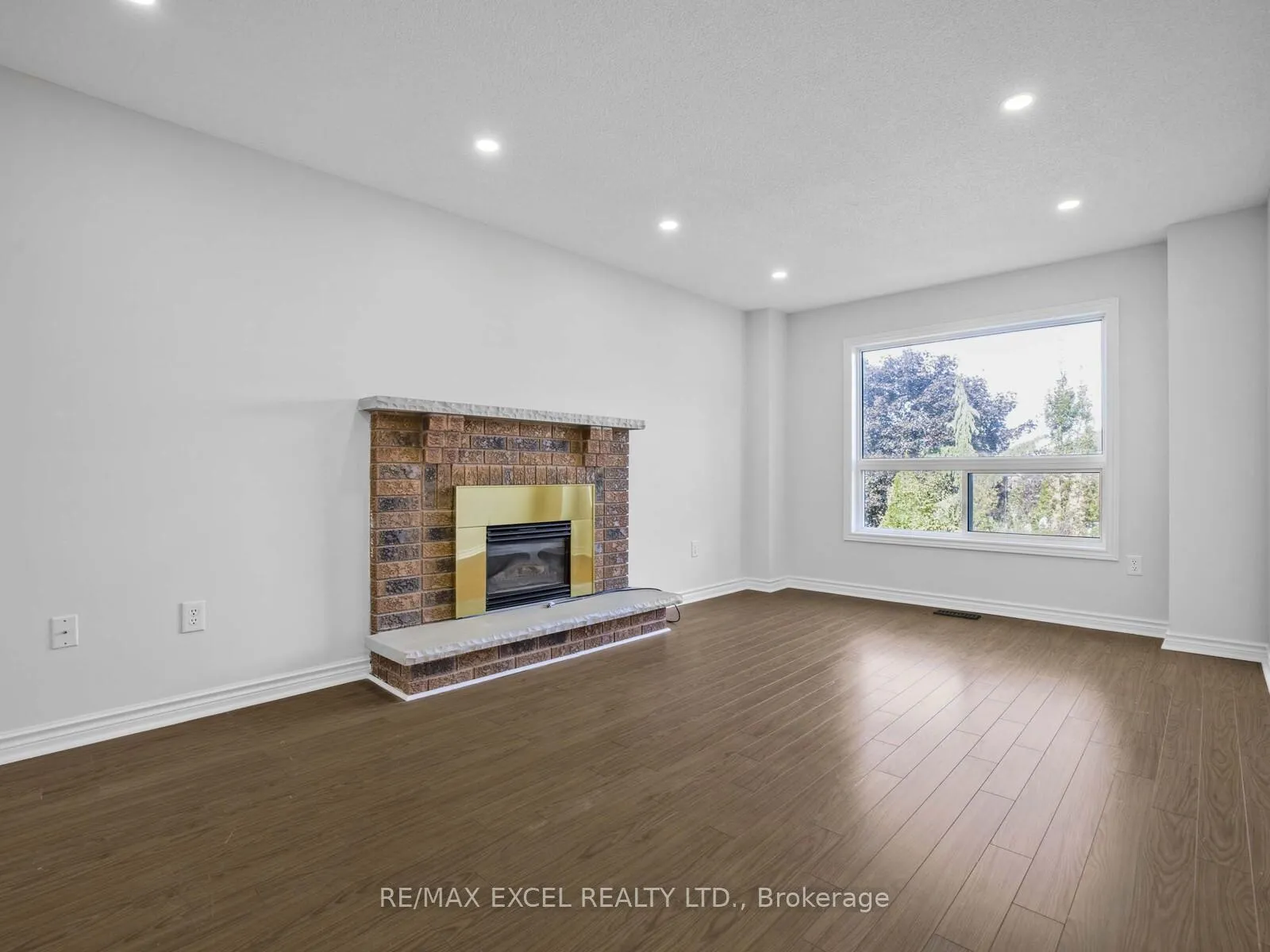 Photo 17 of 25 Golden Meadow Road, Barrie, Bayshore — HOMEH