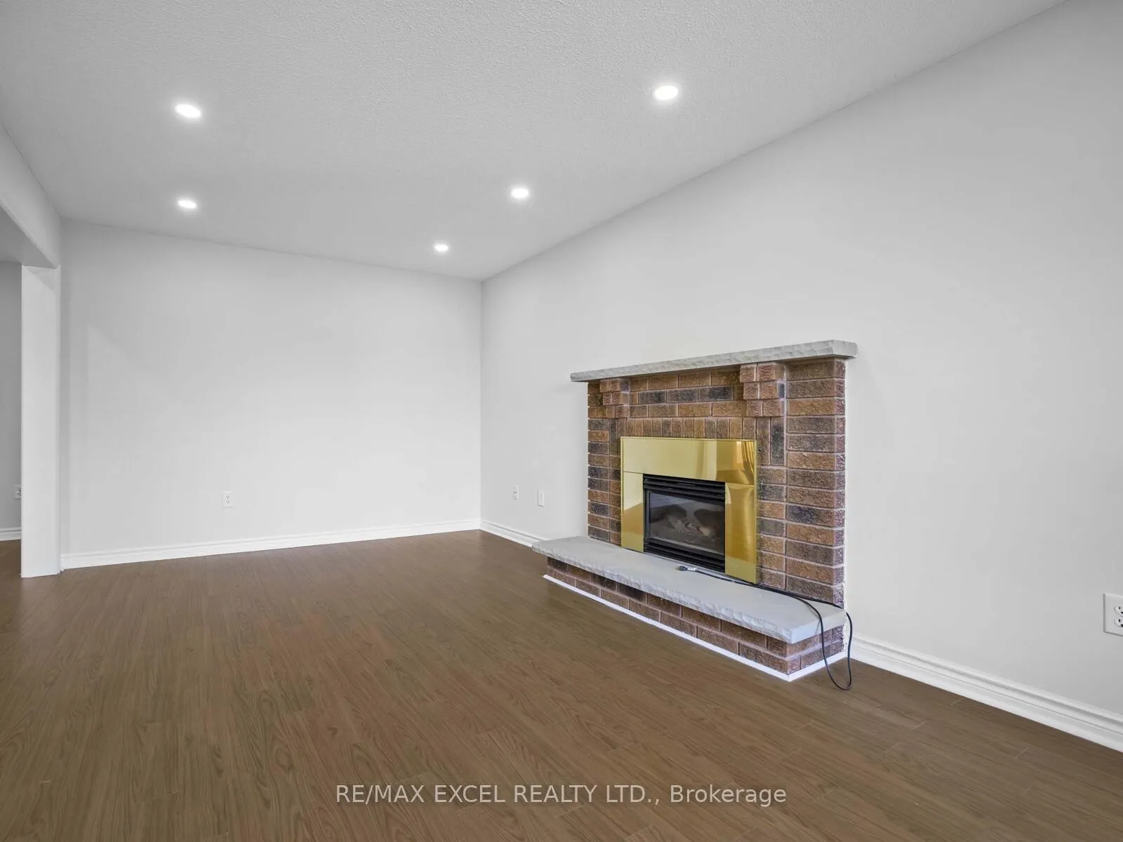 Photo 18 of 25 Golden Meadow Road, Barrie, Bayshore — HOMEH