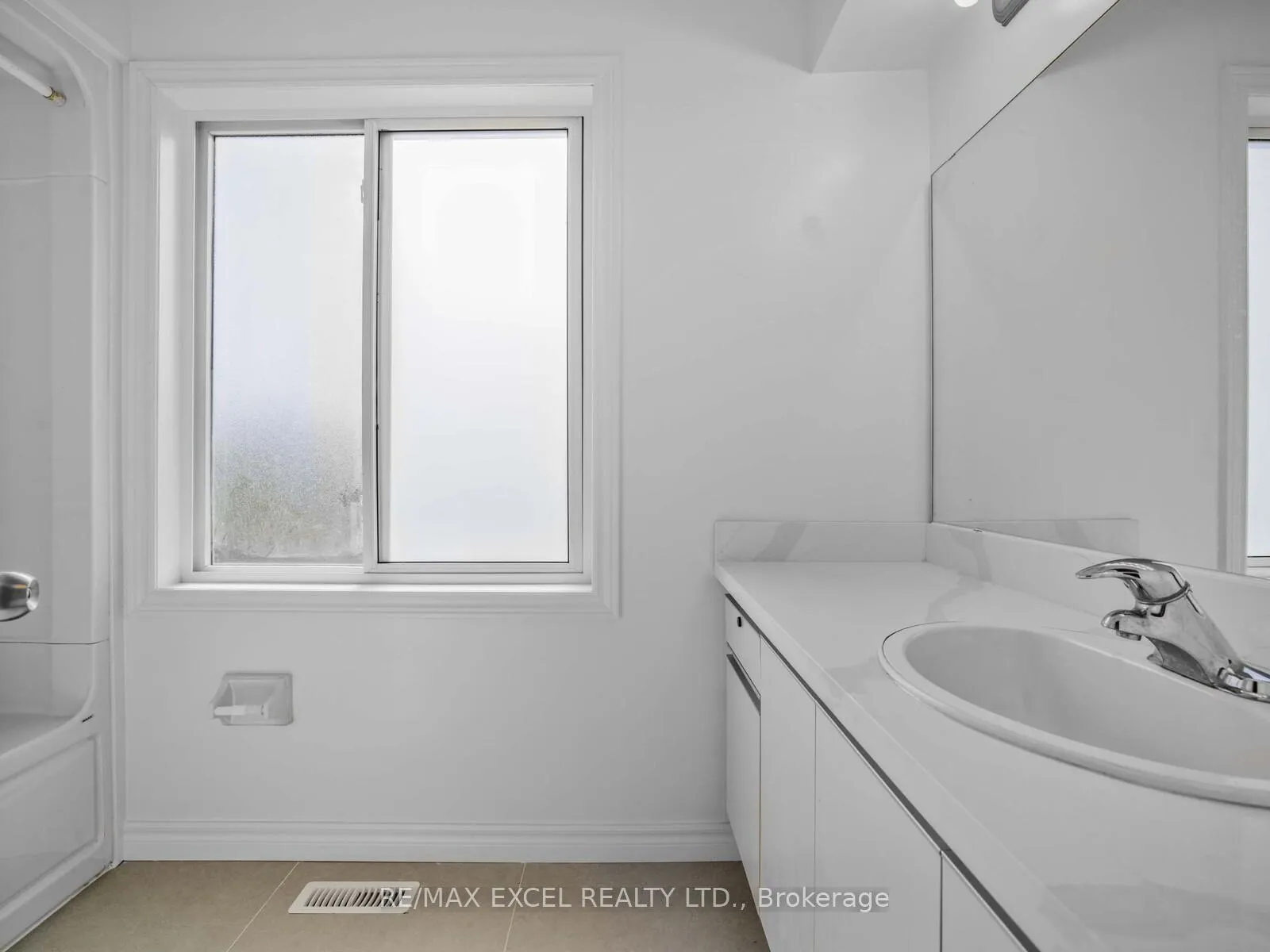 Photo 28 of 25 Golden Meadow Road, Barrie, Bayshore — HOMEH