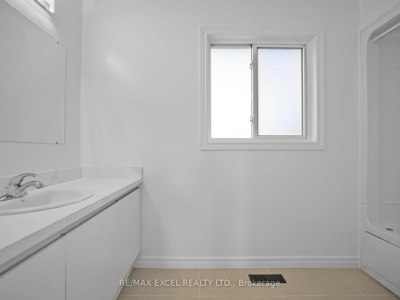 Photo 29 of 25 Golden Meadow Road, Barrie, Bayshore — HOMEH