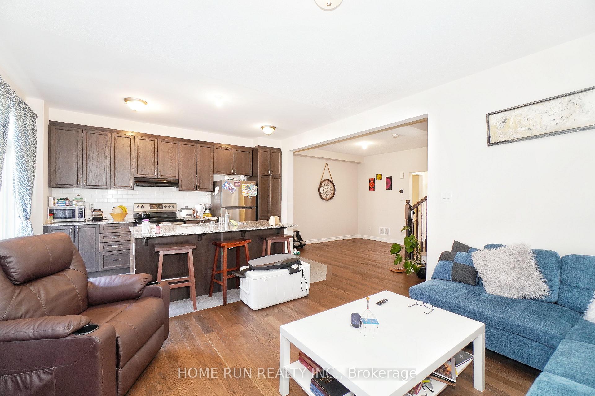 Photo 8 of 2337 Watercolours Way, Ottawa, Barrhaven - Half Moon Bay — HOMEH