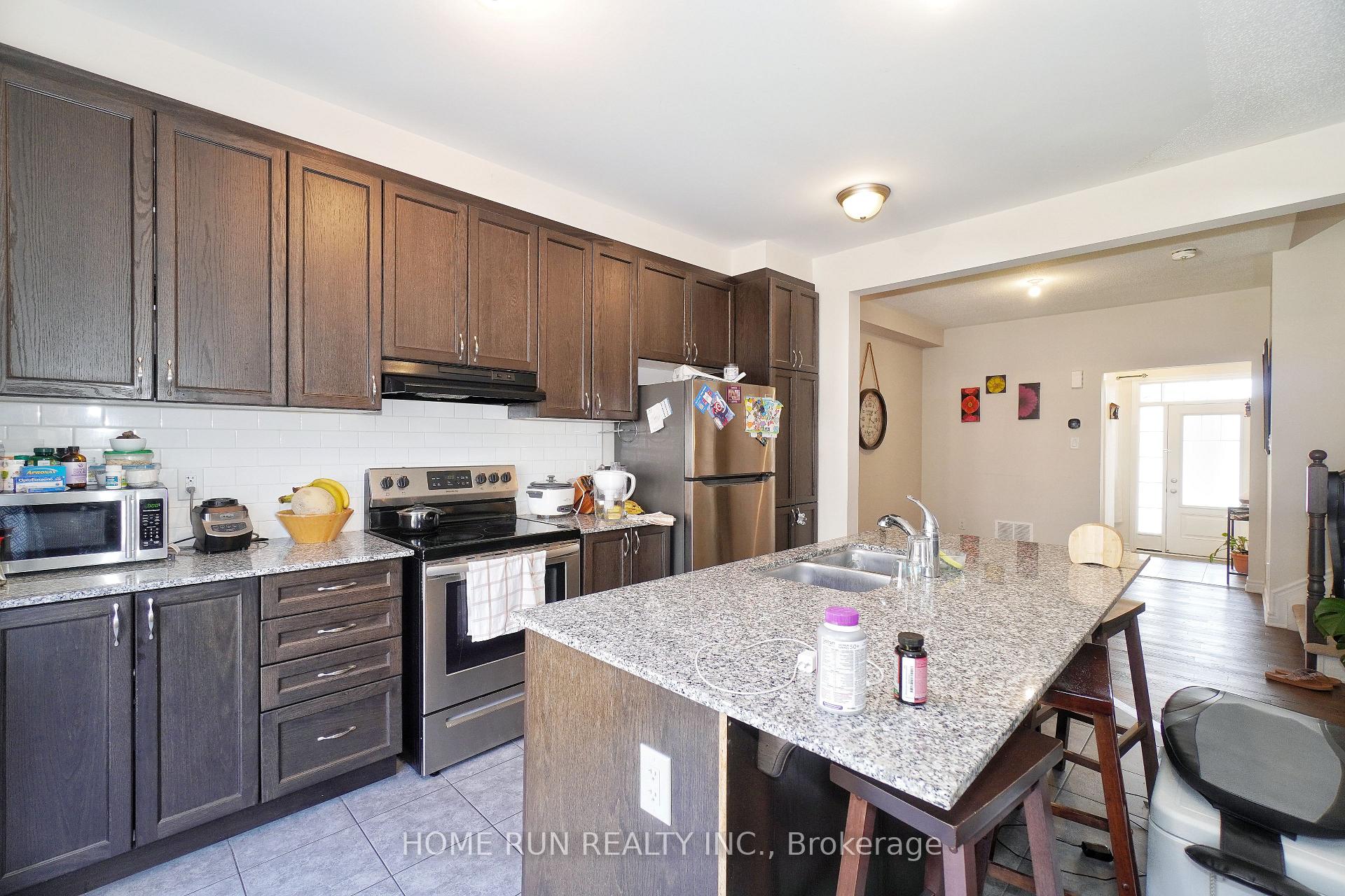 Photo 16 of 2337 Watercolours Way, Ottawa, Barrhaven - Half Moon Bay — HOMEH