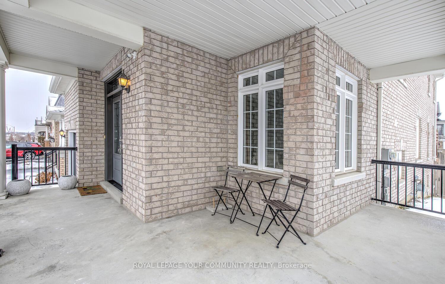 Photo 2 of 2 Lauderdale Drive, Vaughan, Patterson — HOMEH
