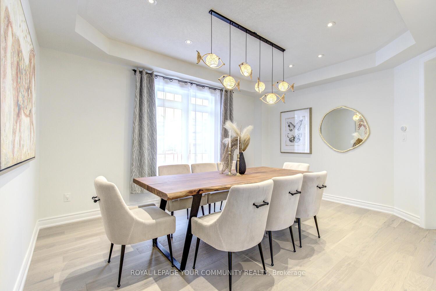 Photo 8 of 2 Lauderdale Drive, Vaughan, Patterson — HOMEH